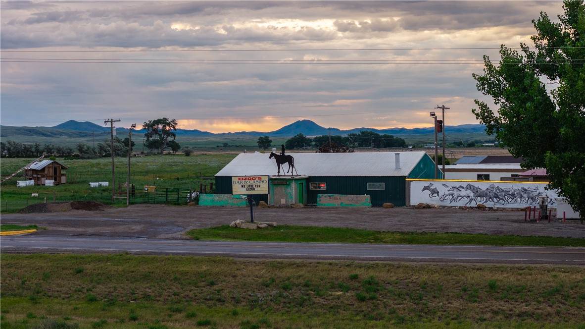 335 Us Highway 87 - Photo 1