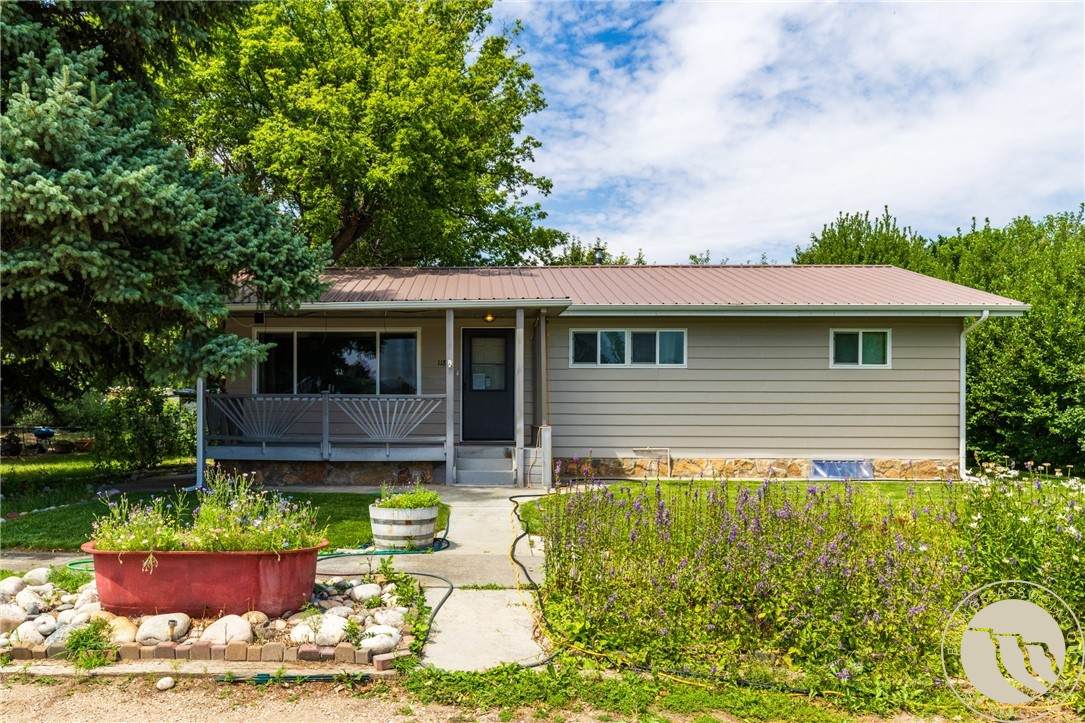 118 3rd Street - Photo 1