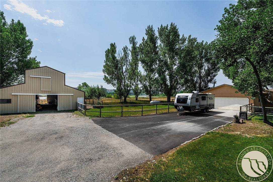 16 Yellowstone Meadows Road - Photo 1