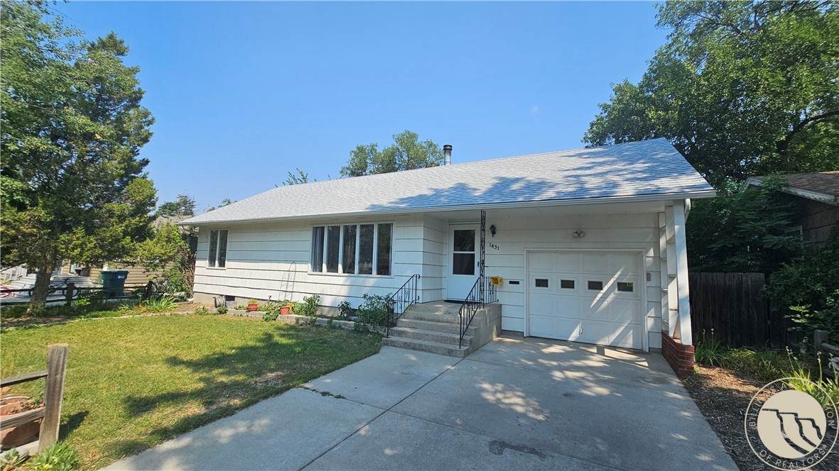1431 Avenue D - Photo 1