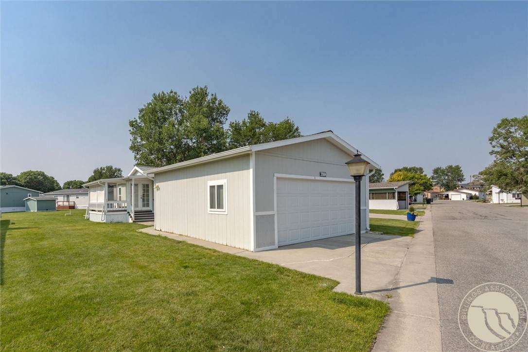 3904 Swallow Lane - Photo 1