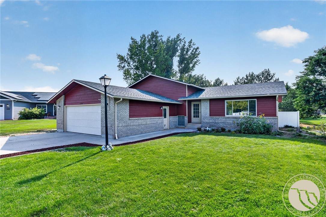 824 Troy Circle - Photo 1