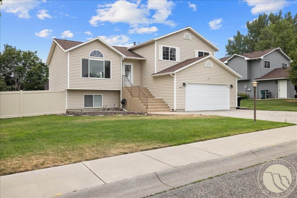 942 Adobe Drive - Photo 1