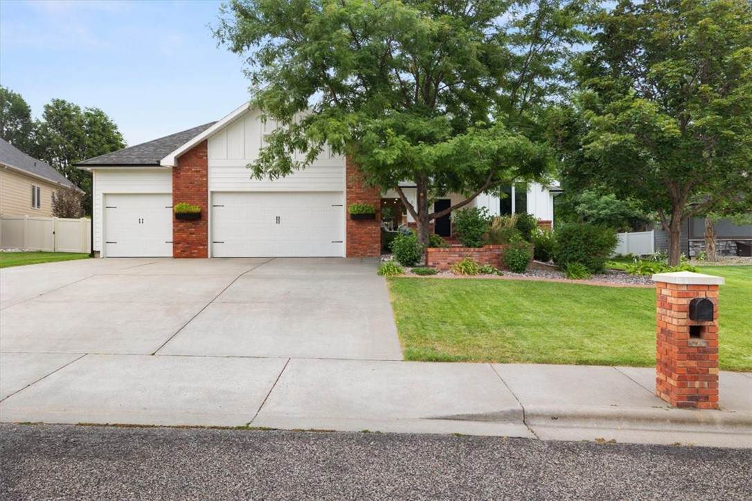 2189 Ridgewood Lane - Photo 1