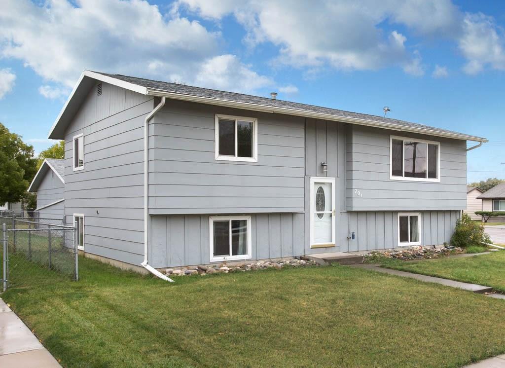 701 8th Avenue - Photo 1