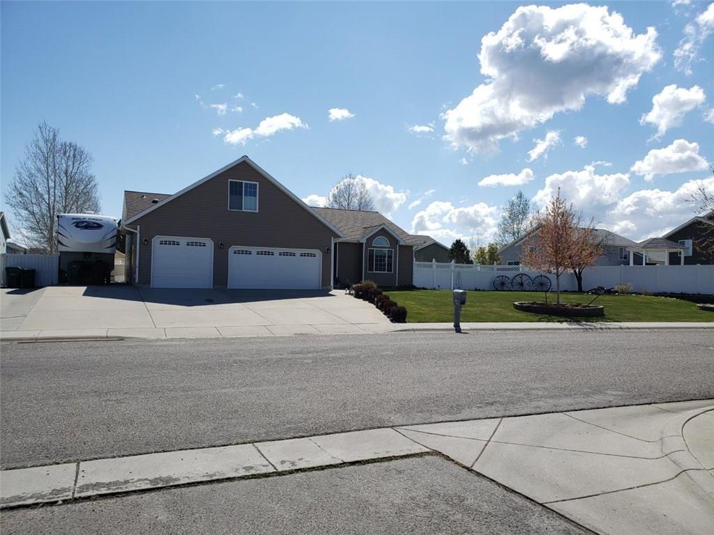 2145 Hyacinth Dr. - Photo 1