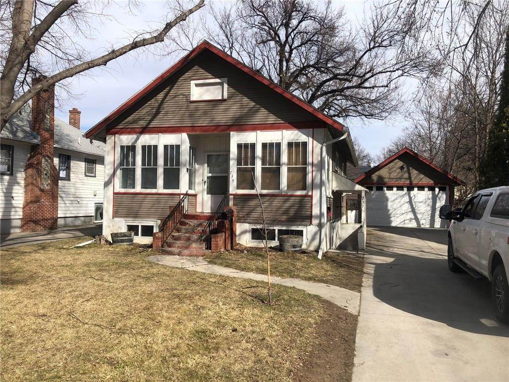 739 Clark - Photo 1 739 Clark - Photo 1