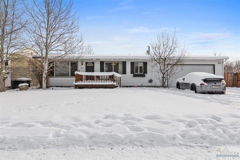 305 29th Street West - Photo 1