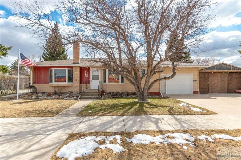 207 Ash Street - Photo 1