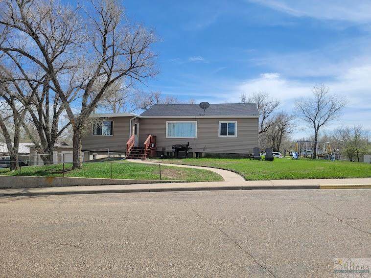 326 Kimball Avenue - Photo 1