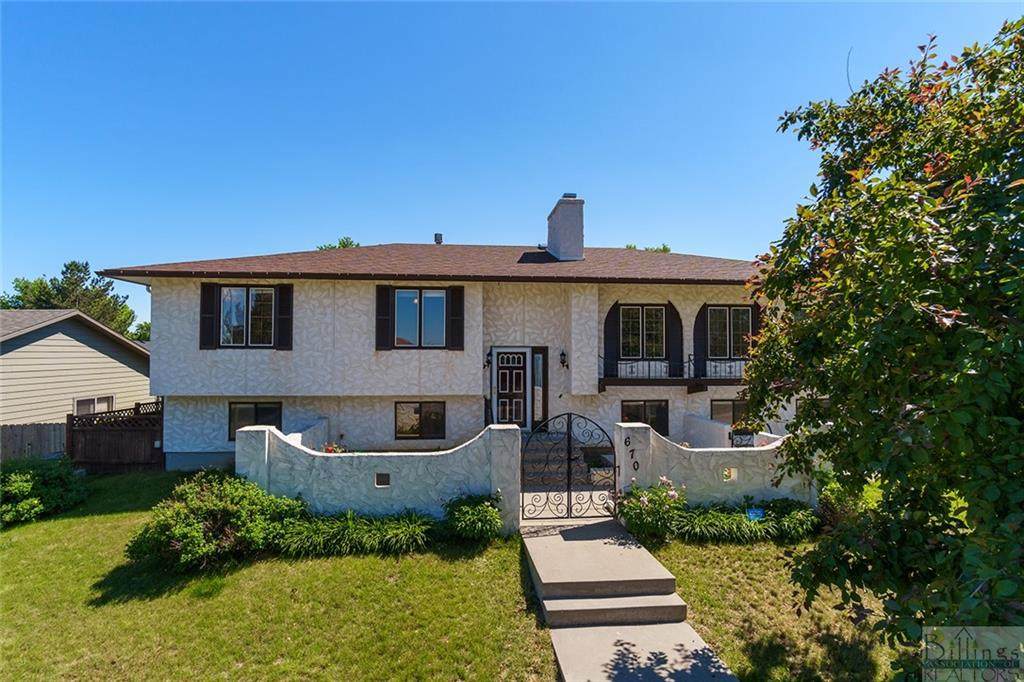 670 Revolution Avenue - Photo 1