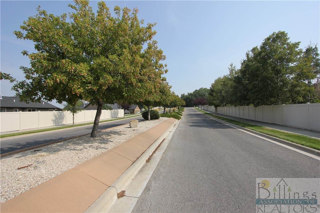 1359 Eugene Avenue - Photo 1