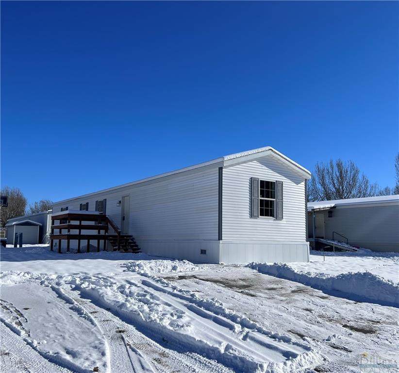 539 Andrick Avenue - Photo 1