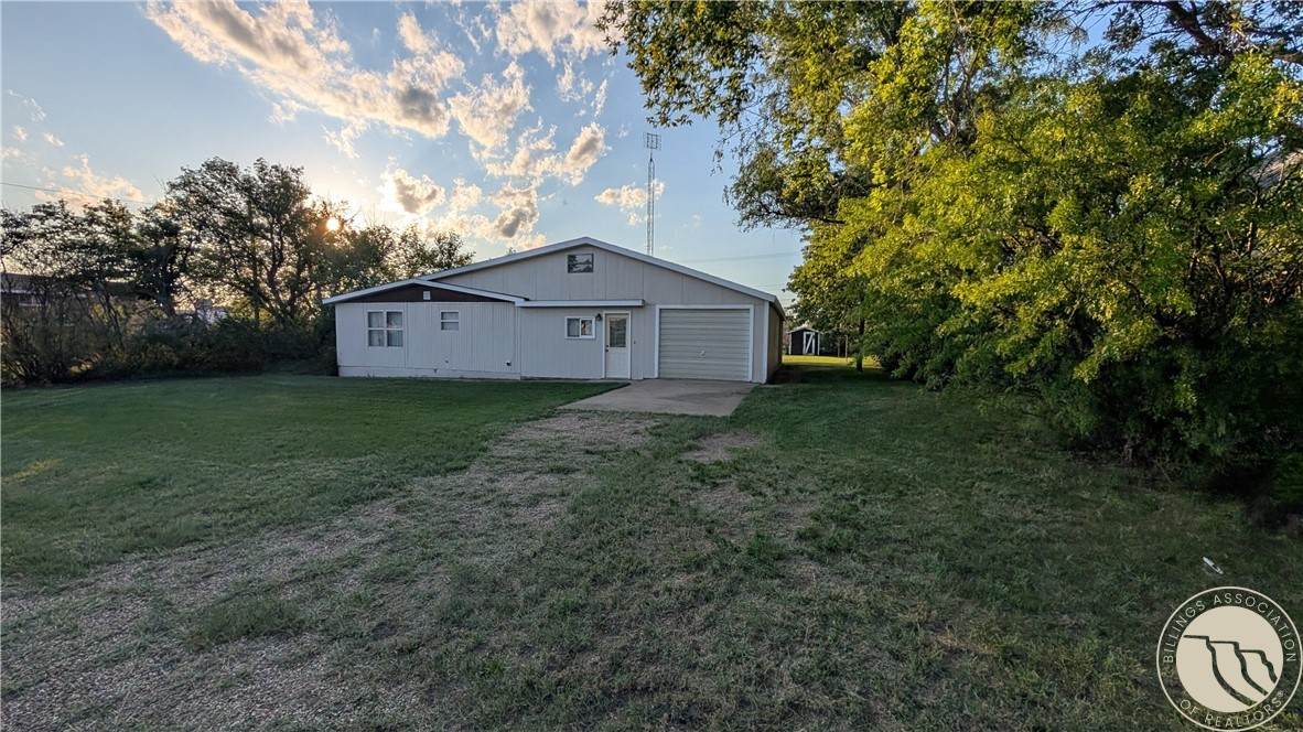 301 1st Street - Photo 1