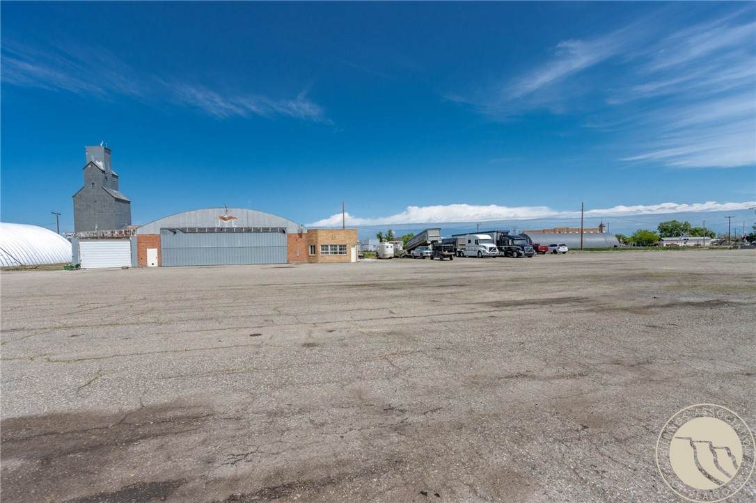 76 Sawyer Loop - Photo 1