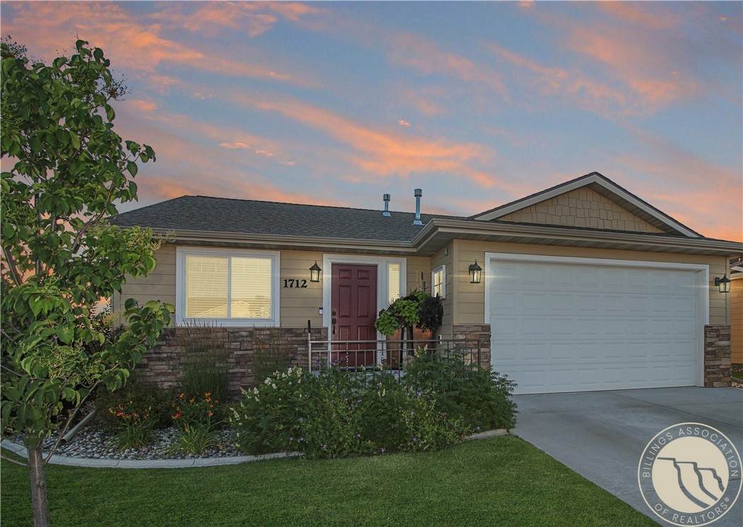 1712 Savona Street - Photo 1