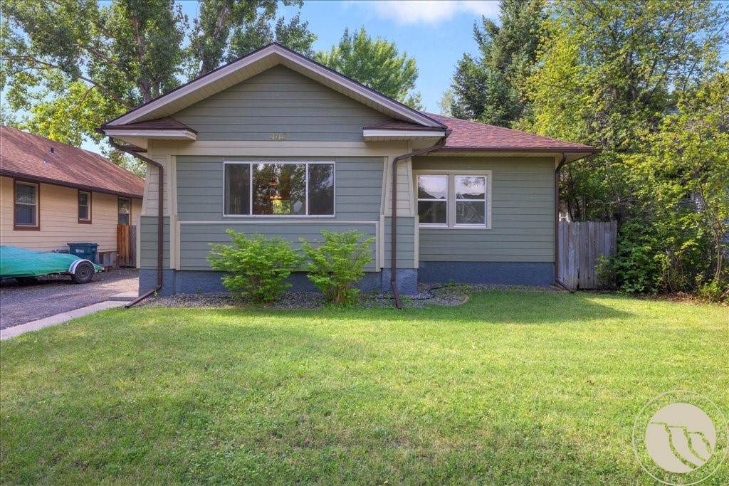 440 Clark Ave - Photo 1