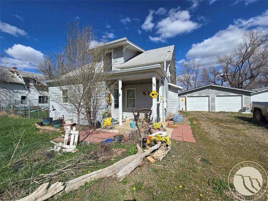 6 4th Street - Photo 1