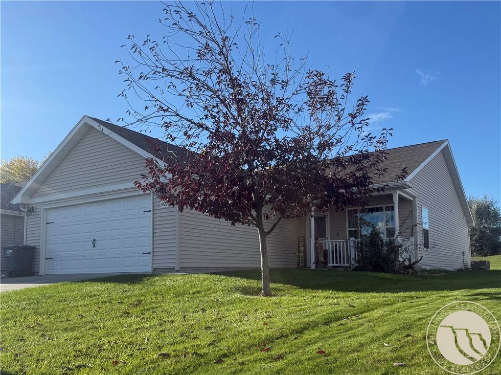 1422 Watson Peak Road - Photo 1