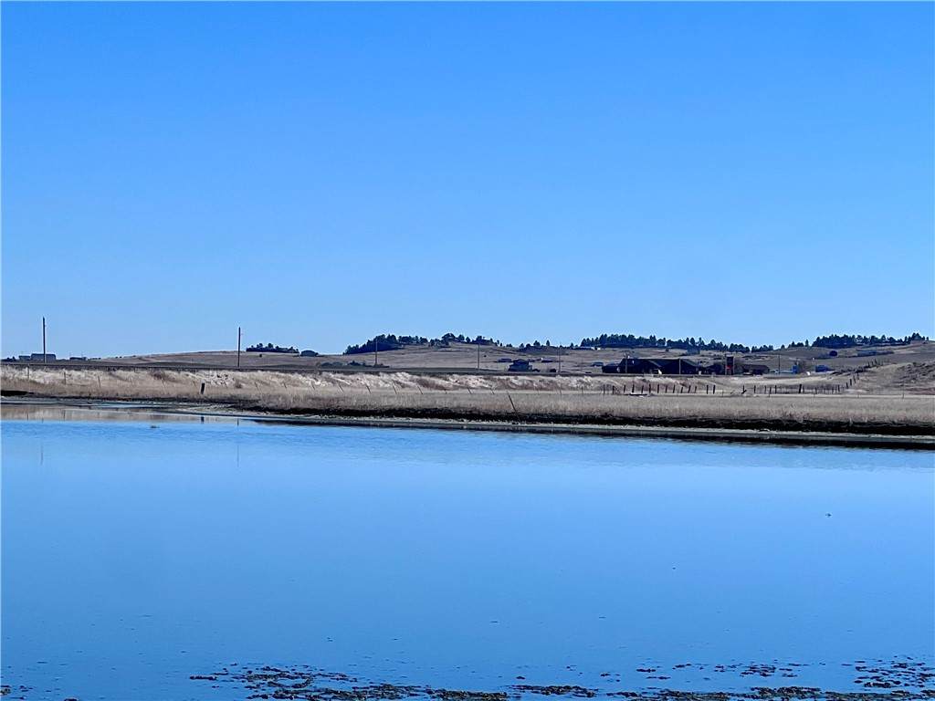 7069 Mainwaring - Photo 1