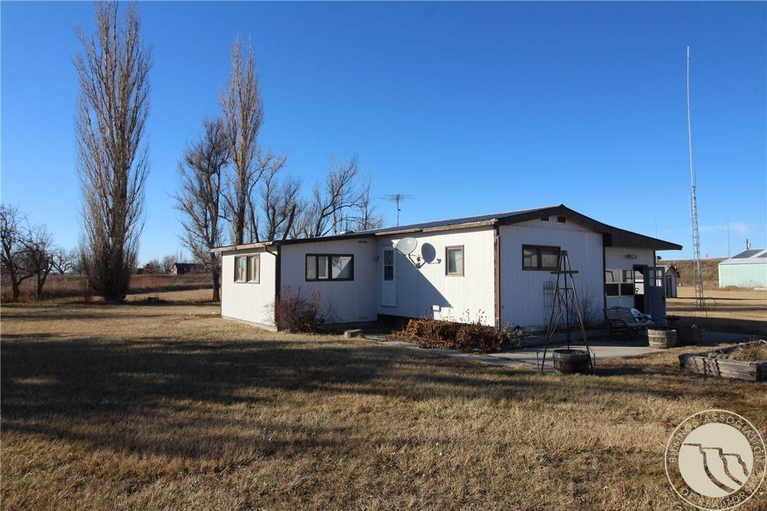 115 Highway 384 - Photo 1