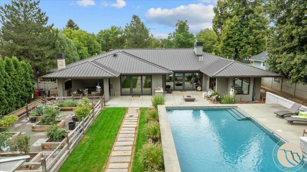 1833 Iris Lane - Photo 1