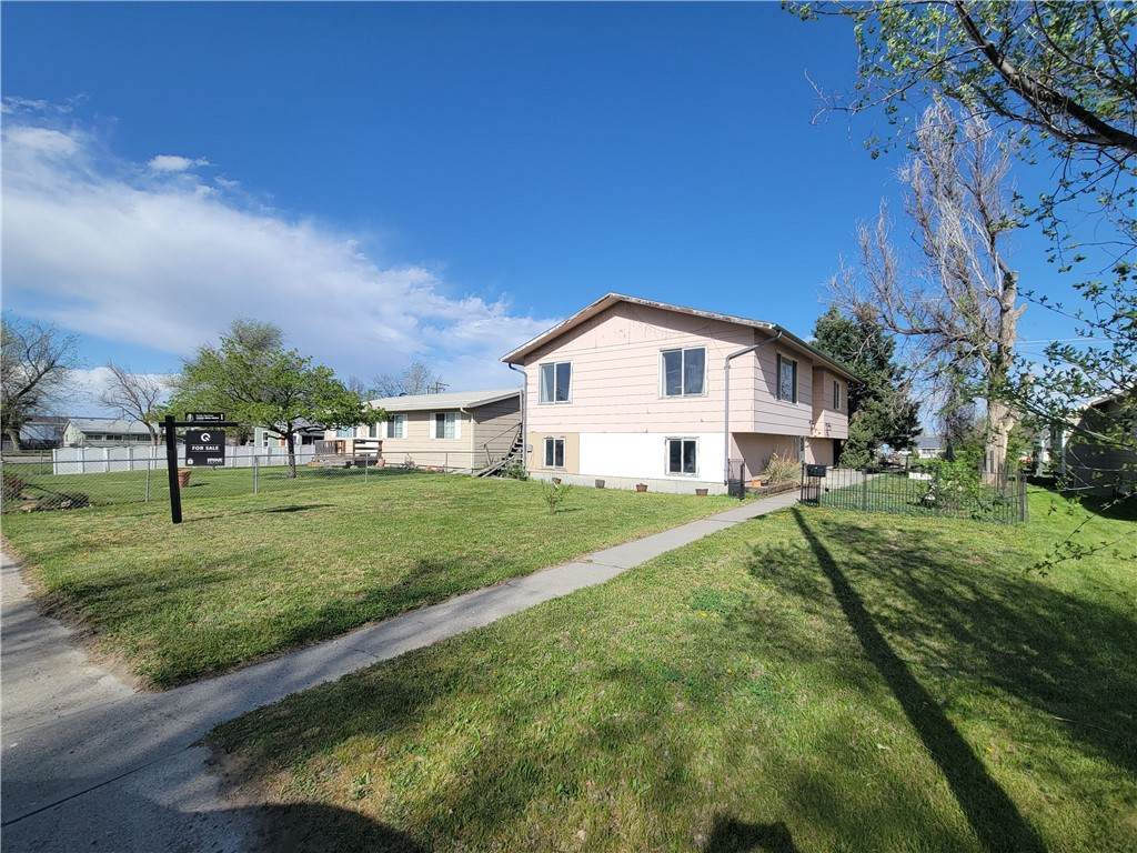 613 Crook Avenue - Photo 1