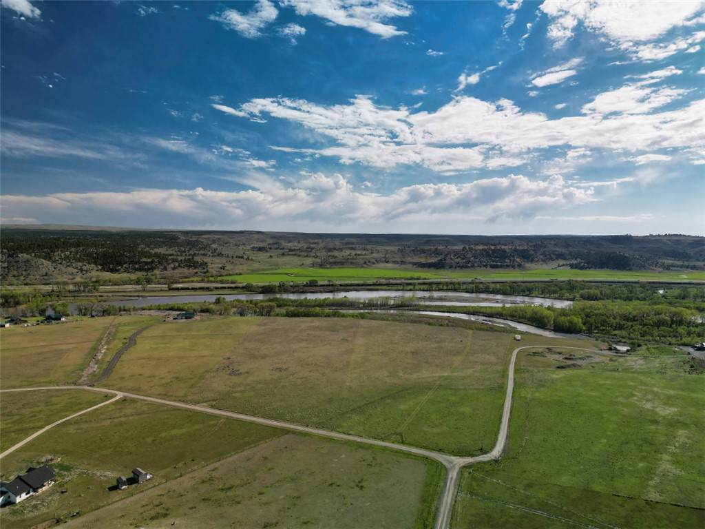 97 Balfour Loop Road - Photo 1