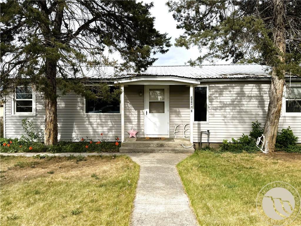 208 Park Street - Photo 1