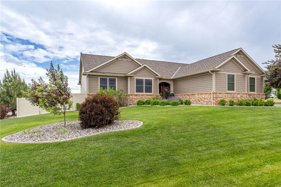 2071 Greenbriar Road - Photo 1