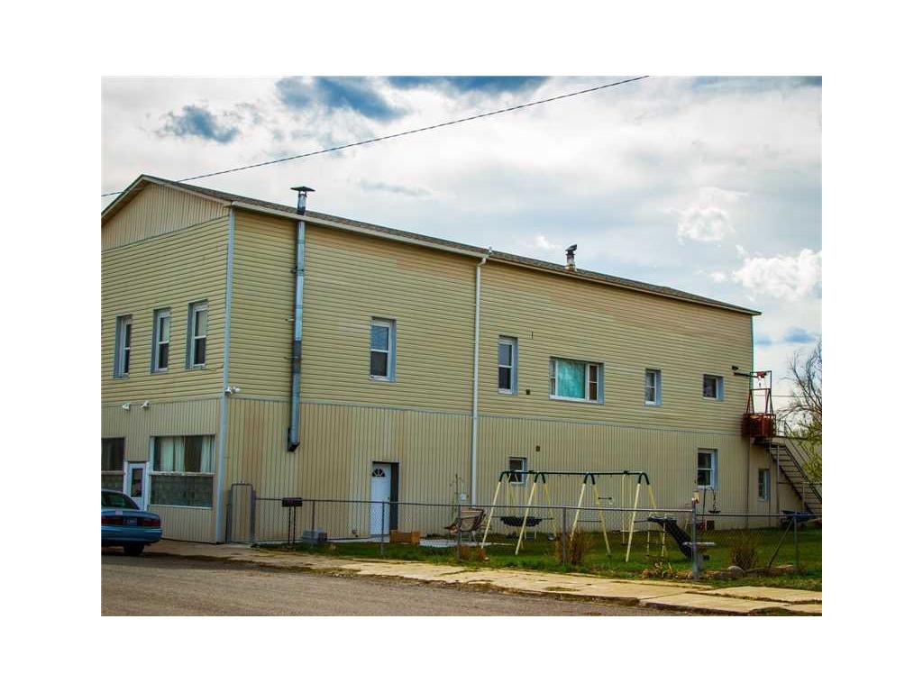 115 2ND Street - Photo 1