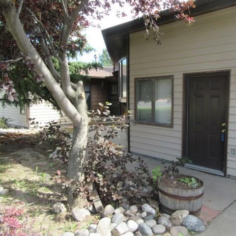 5506 Bobby Jones Boulevard - Photo 1