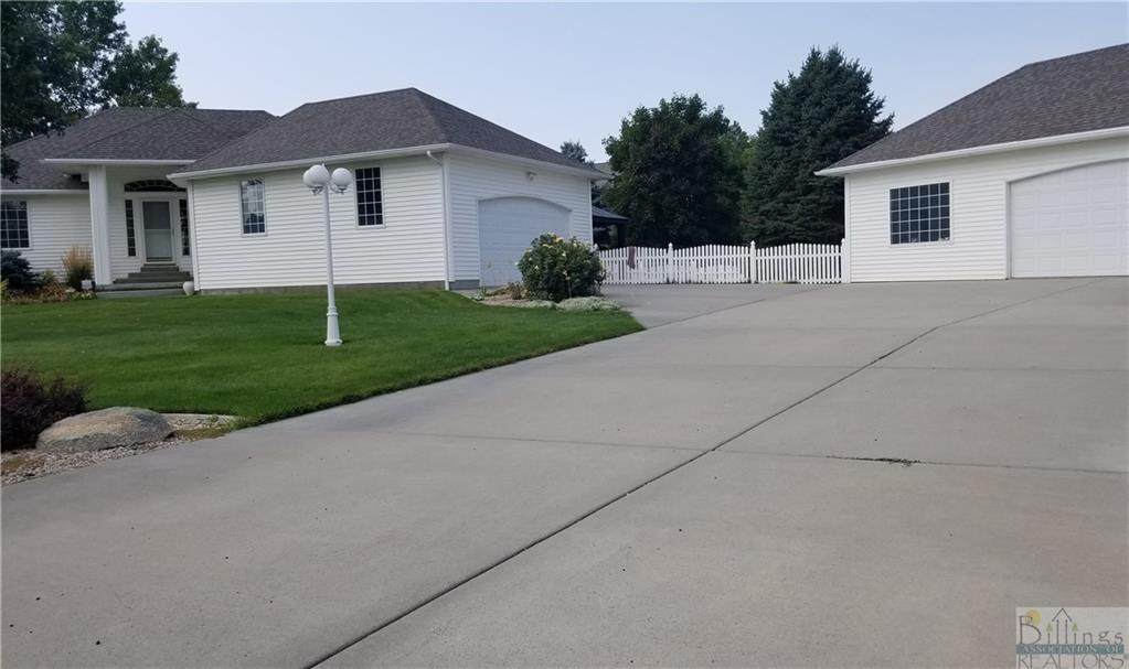 3354 Clearwater Drive - Photo 1