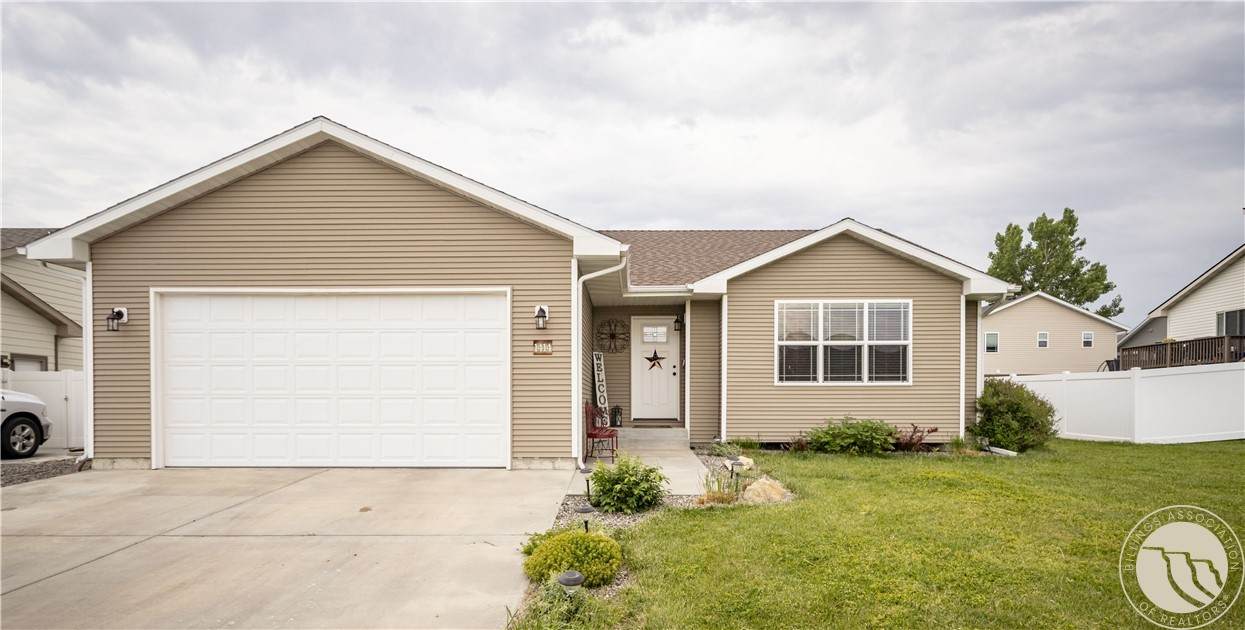 1414 Benjamin Boulevard - Photo 1