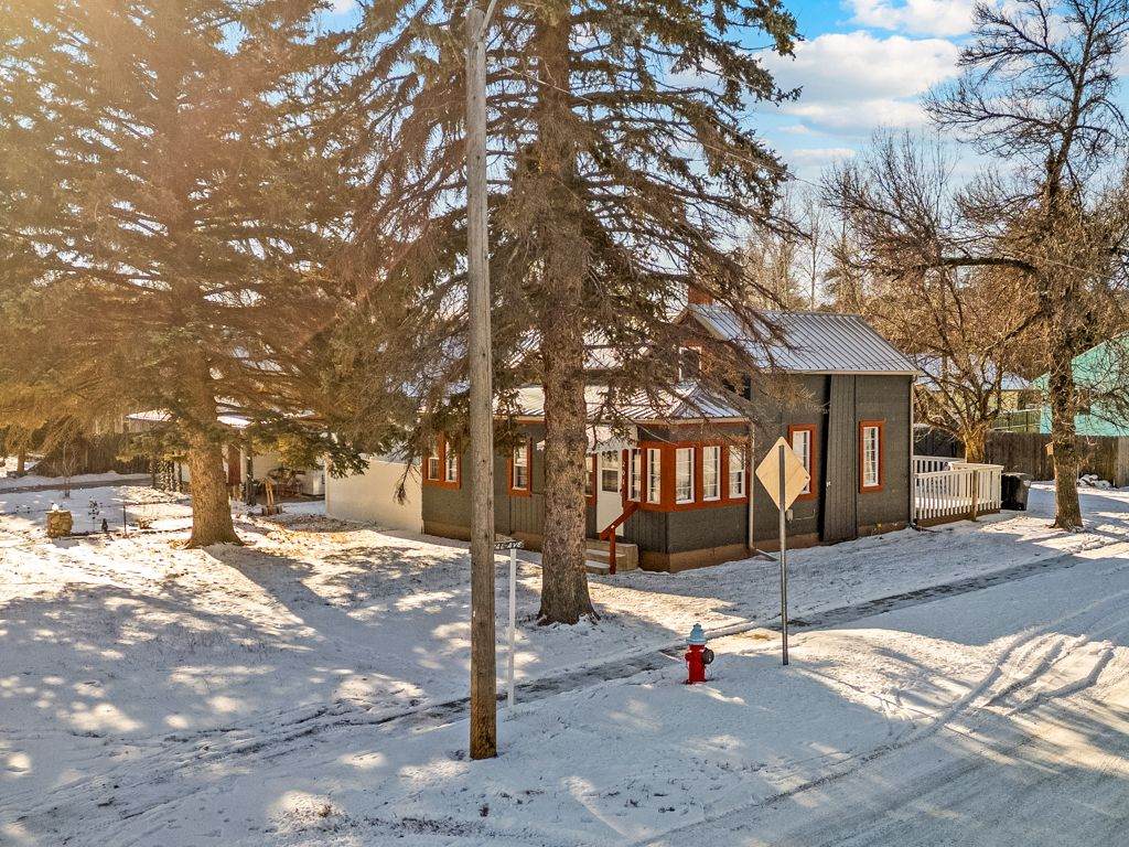 201 Park Street - Photo 1