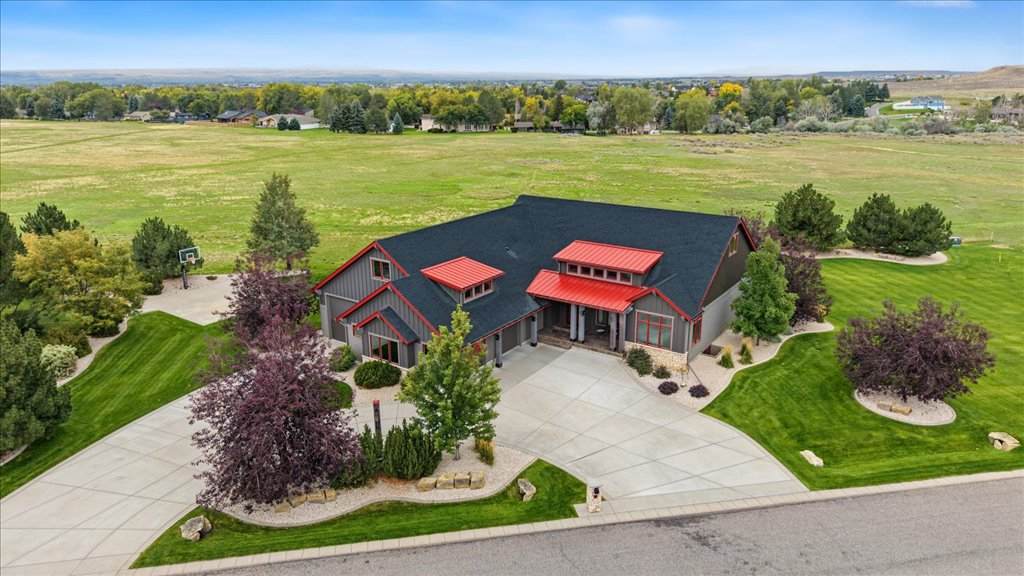 5978 Autumnwood Dr - Photo 1