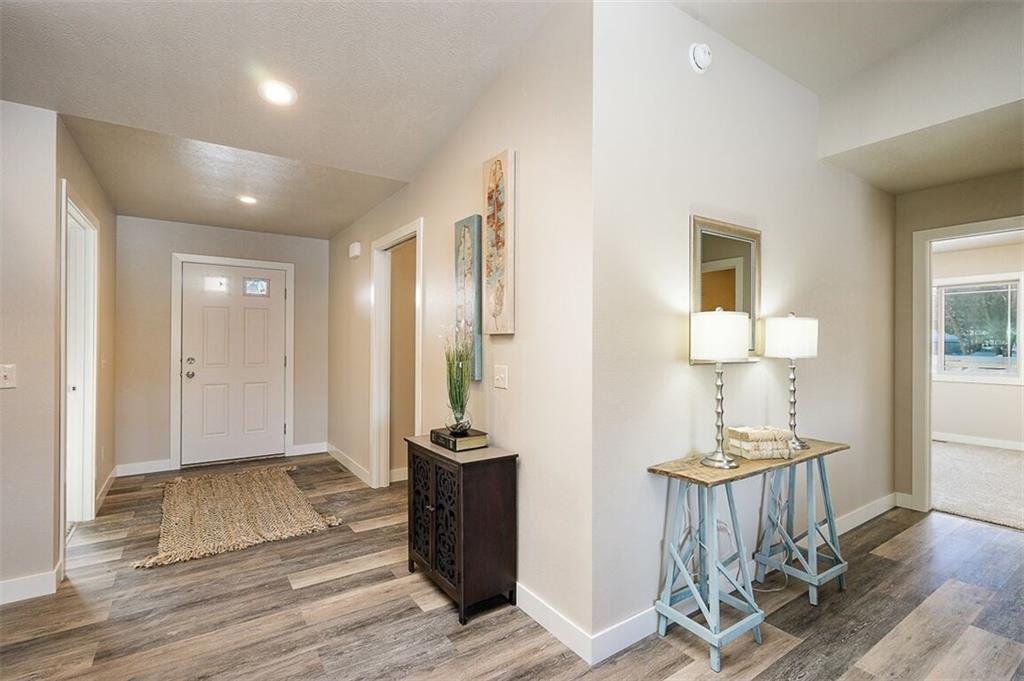 838 Wicks Lane - Photo 1