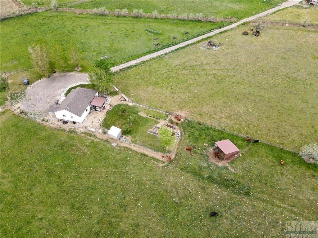 2710 Us Highway 310 - Photo 1