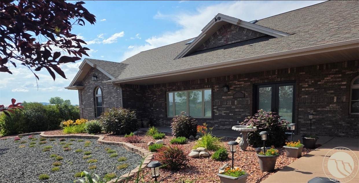 7623 Leopard Avenue - Photo 1