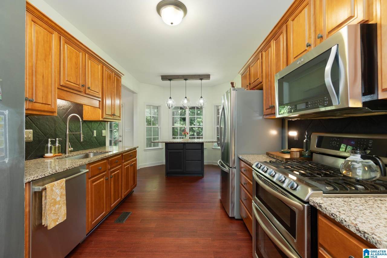 305 Emerald Lane - Photo 1
