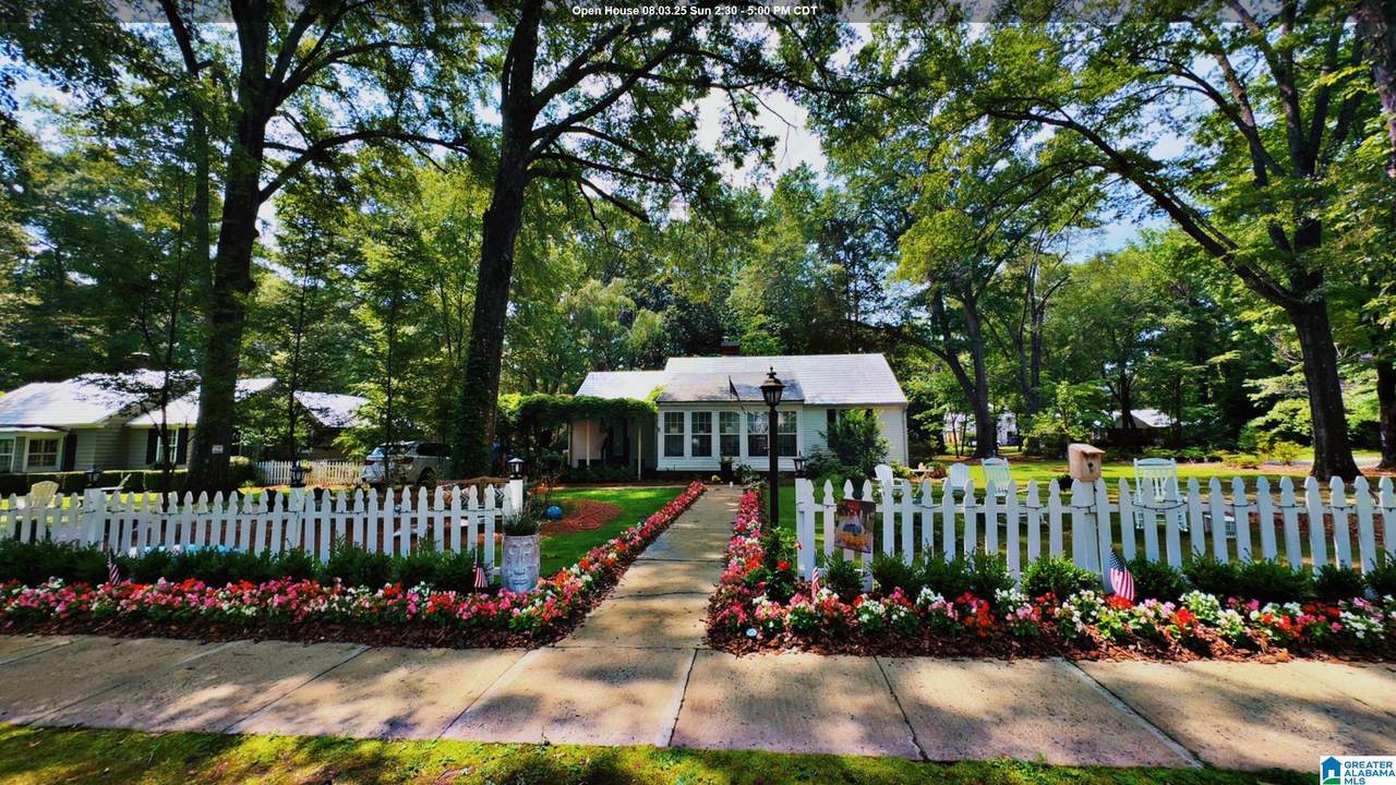 217 Brentwood Avenue - Photo 1