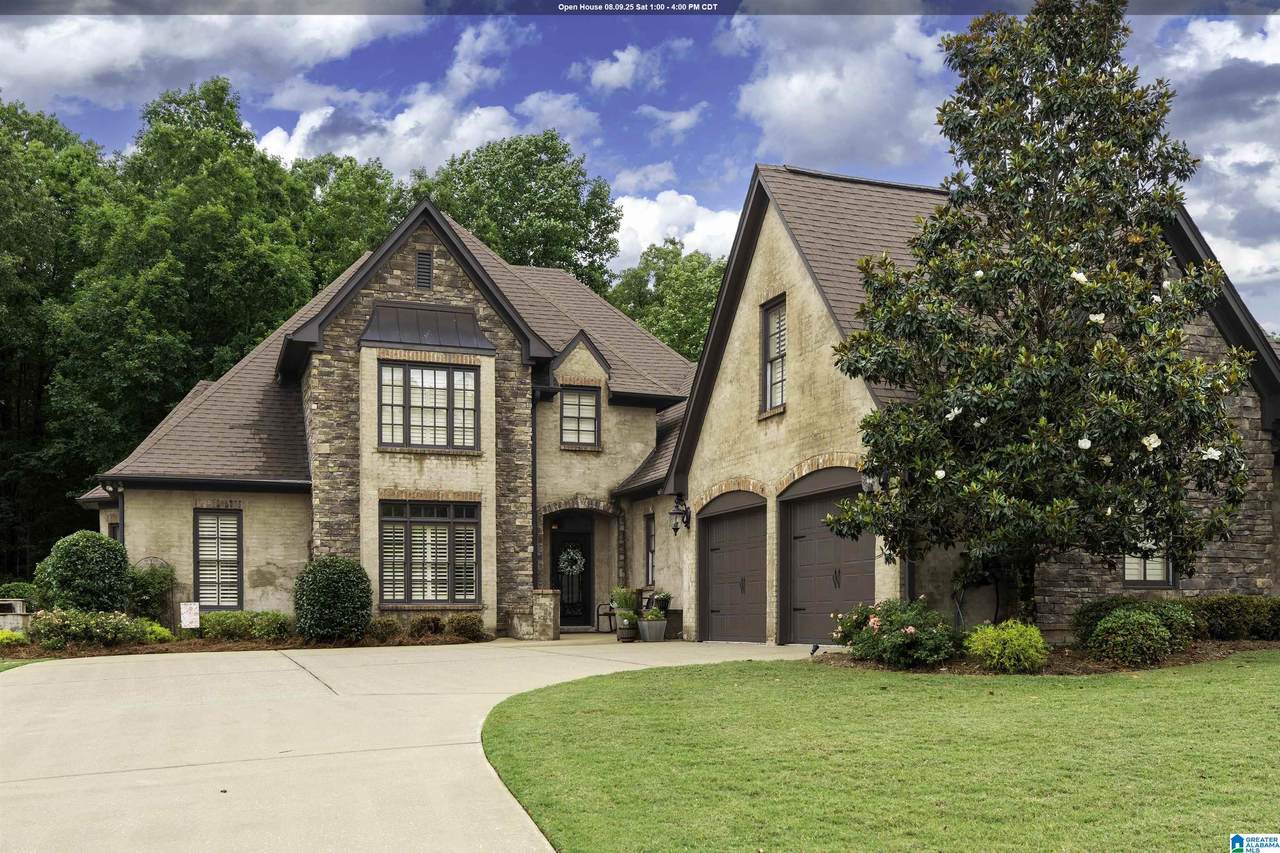 301 Normandy Lane - Photo 1