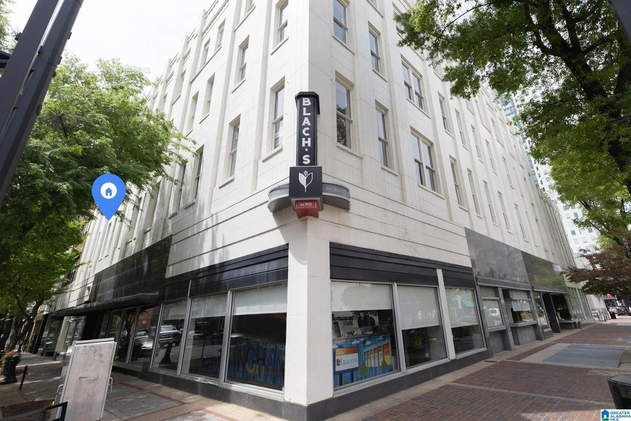 300 20TH STREET - Photo 1
