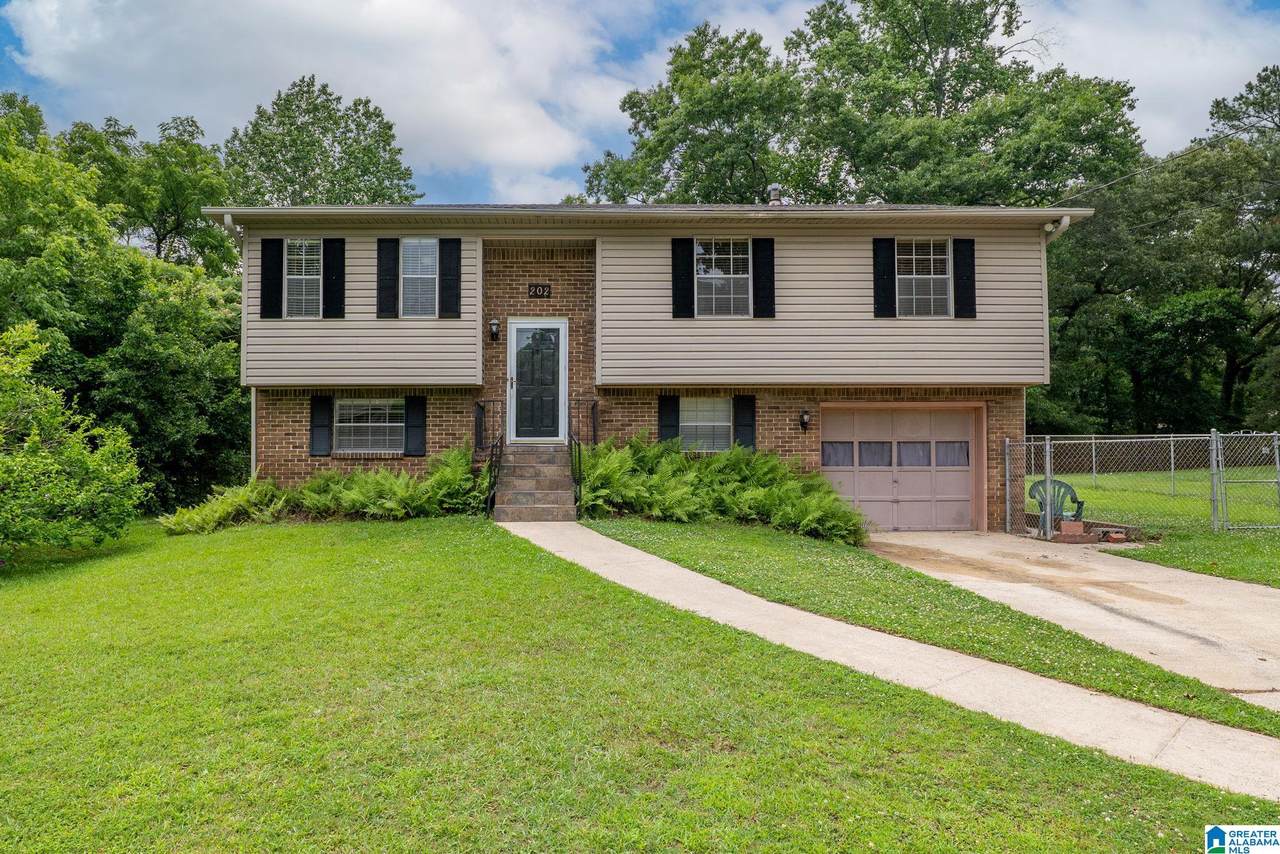 202 Gardenview Lane - Photo 1