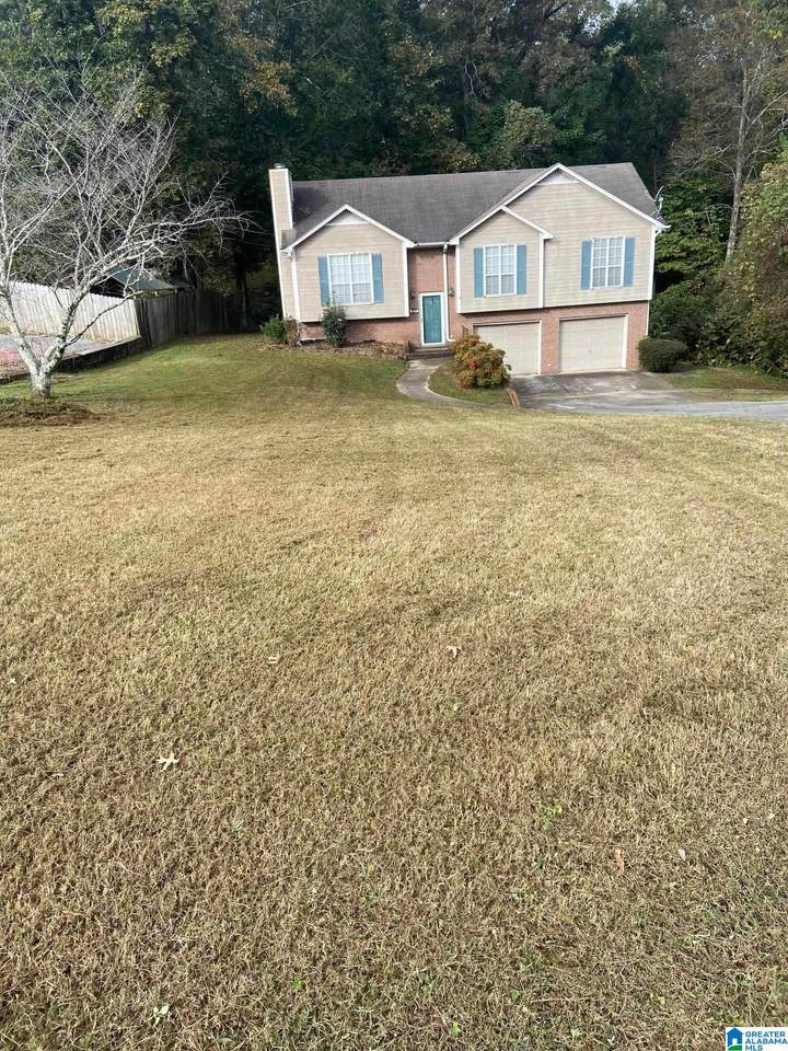 92 Monterey Court - Photo 1