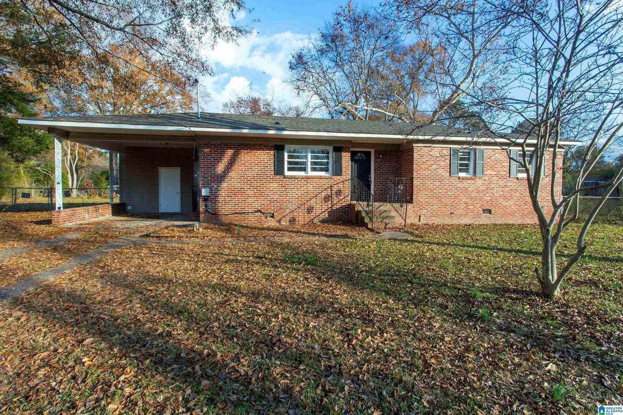1501 Forney Street - Photo 1