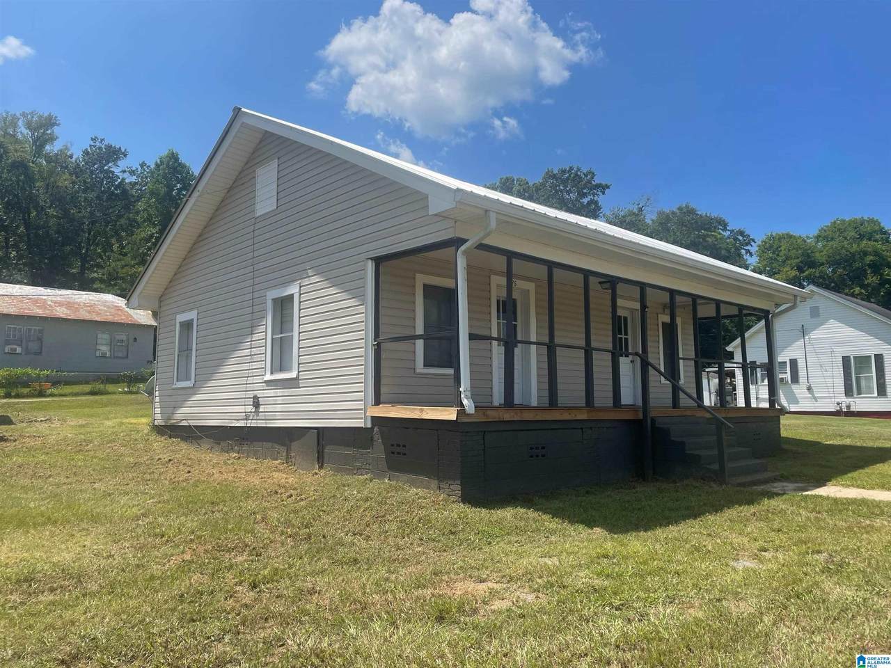 876 Main Street - Photo 1