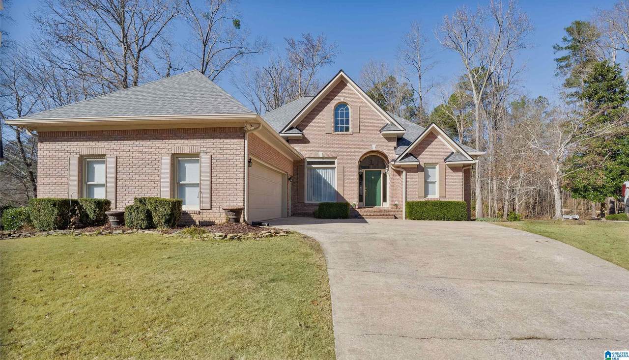 417 Thornberry Circle - Photo 1