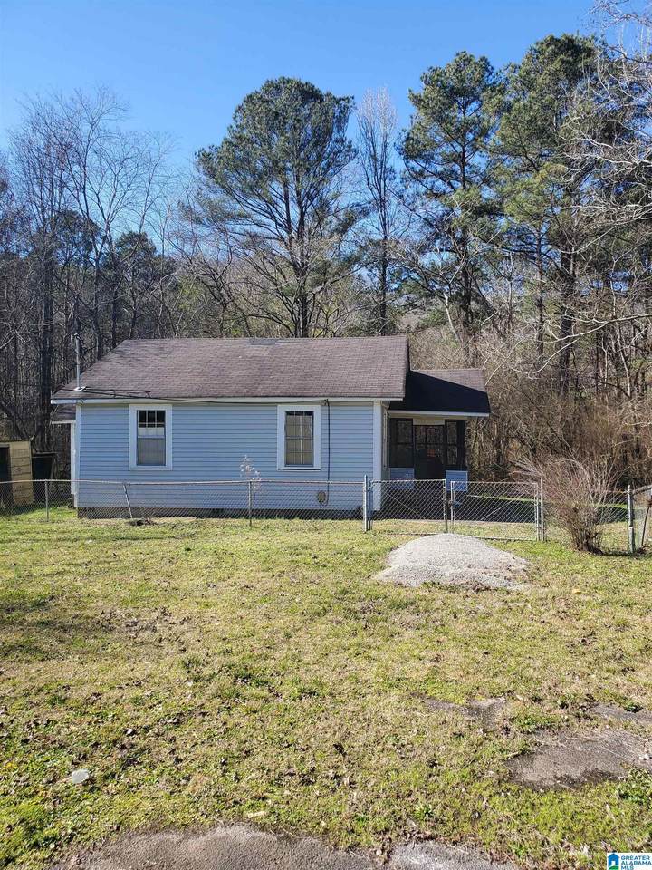 3001 Webster Drive - Photo 1