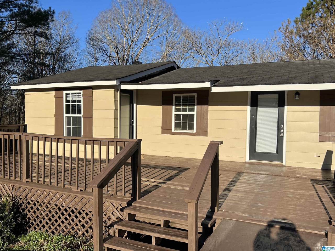 1447 Gilbert Lane - Photo 1